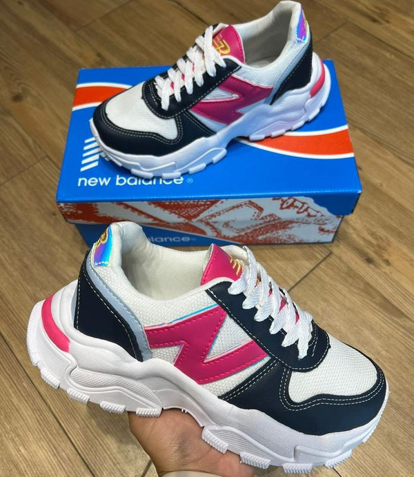 Tênis New Balance Tratorada Feminino