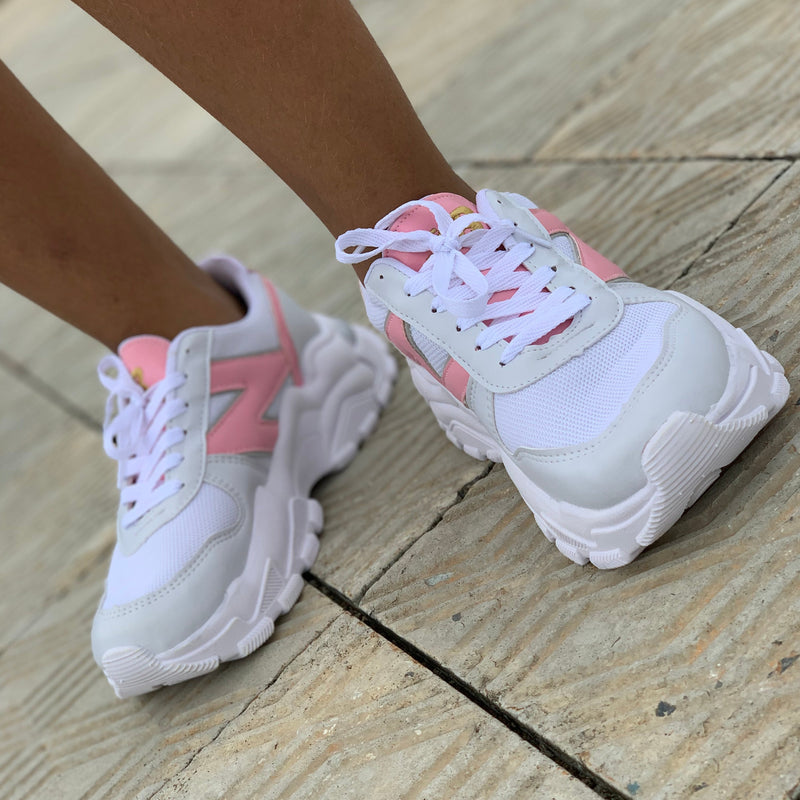 Tênis New Balance Tratorada Feminino